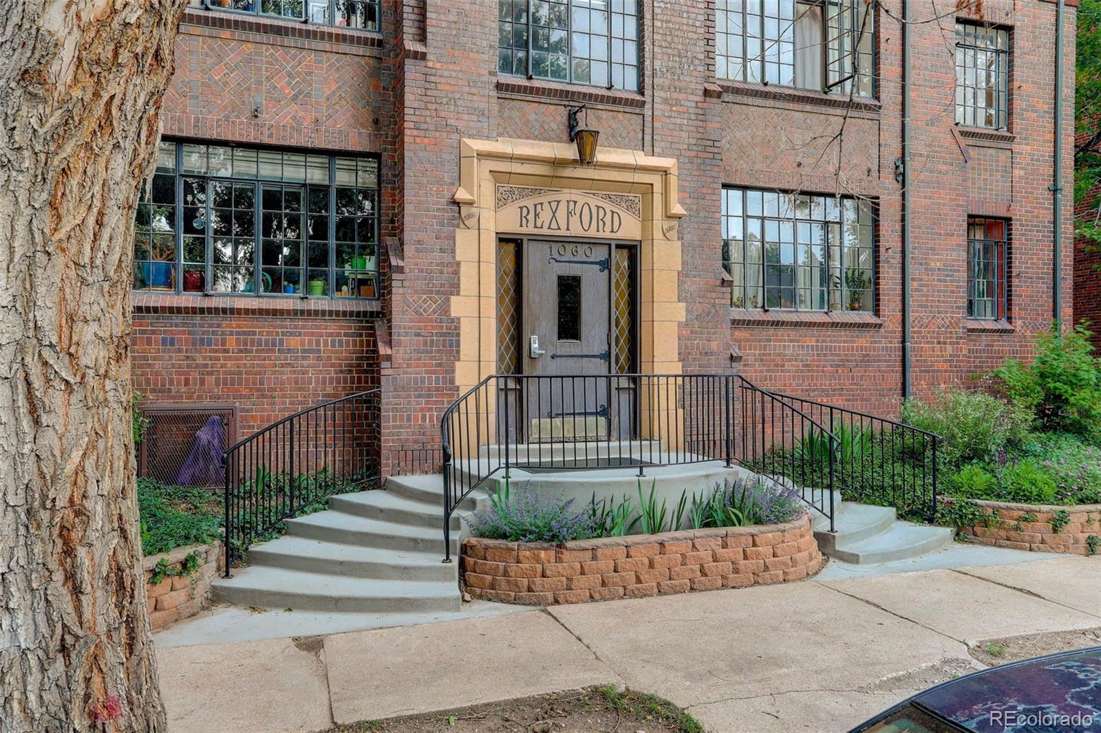 Homes for sale in Denver, CO | 1060 N Washington St #1A, Denver, CO 80203 | MLS# 3529852