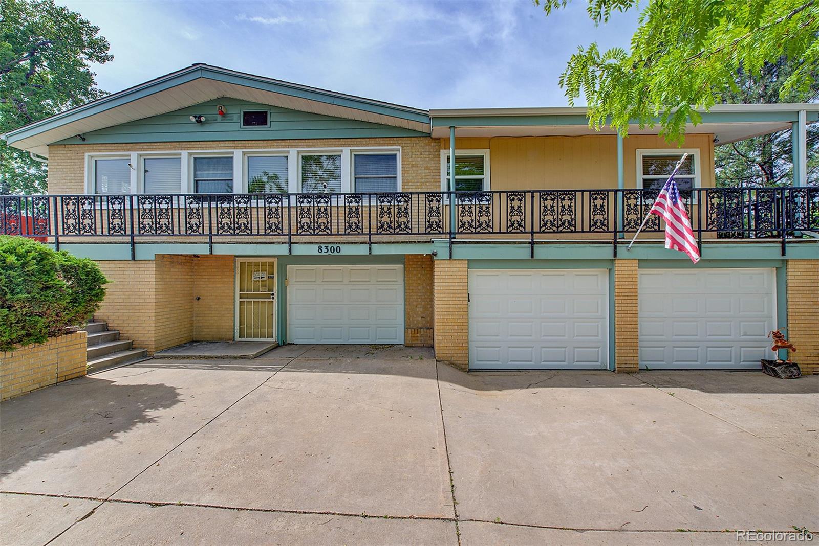 Homes for sale in Arvada, CO | 8300 W 67Th Ave, Arvada, CO 80004 | MLS# 1941814