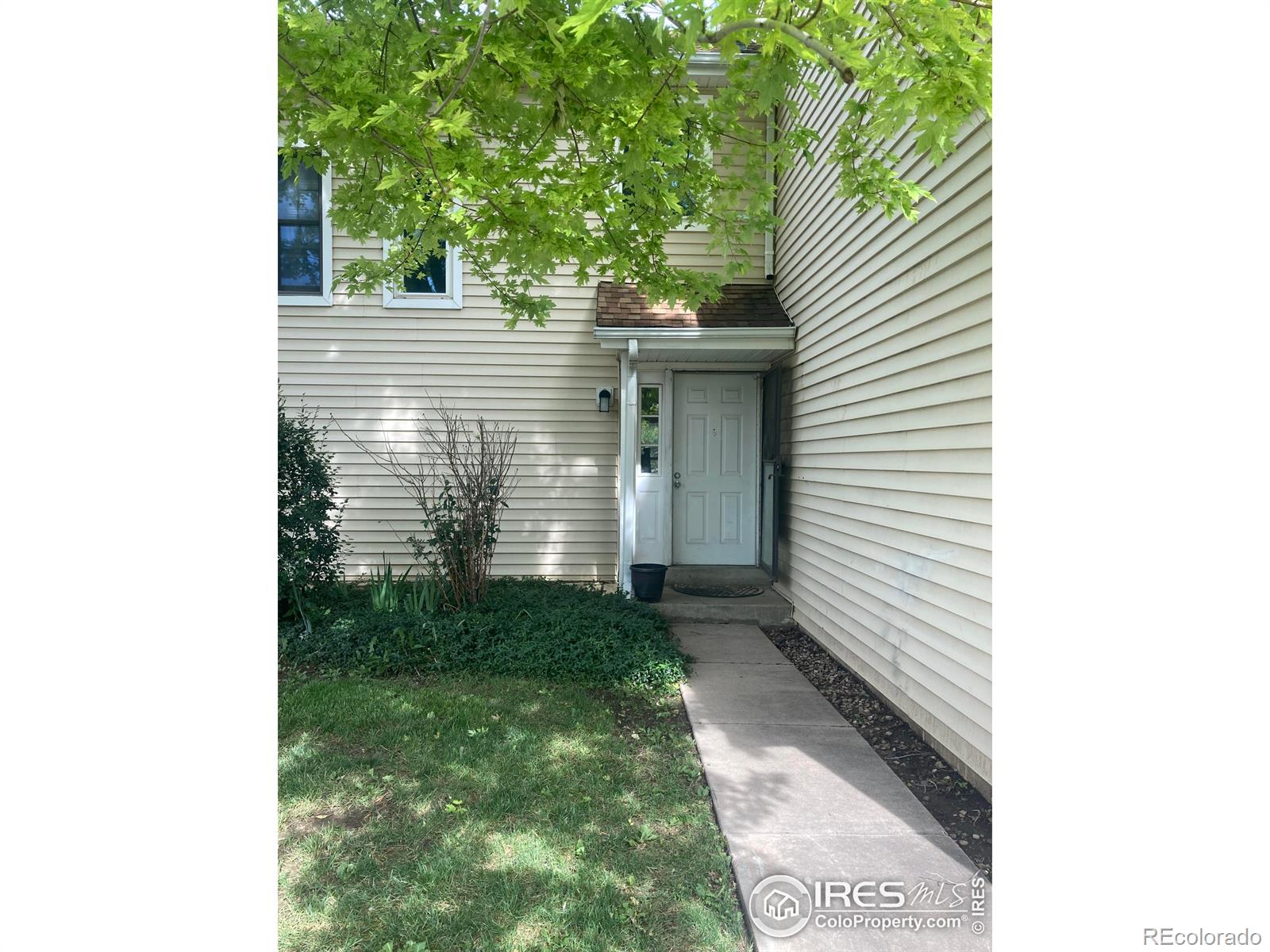 Homes for sale in Aurora, CO | 482 S Kalispell Way #E, Aurora, CO 80017 | MLS# IR1037665