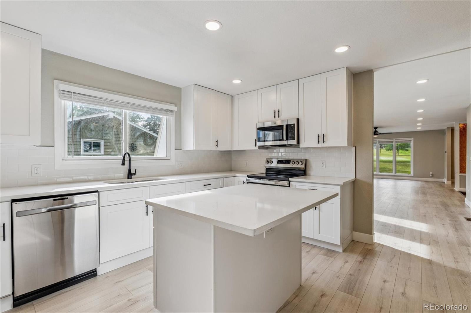 Homes for sale in Broomfield, CO | 46 Douglas Dr, Broomfield, CO 80020 | MLS# 7835871