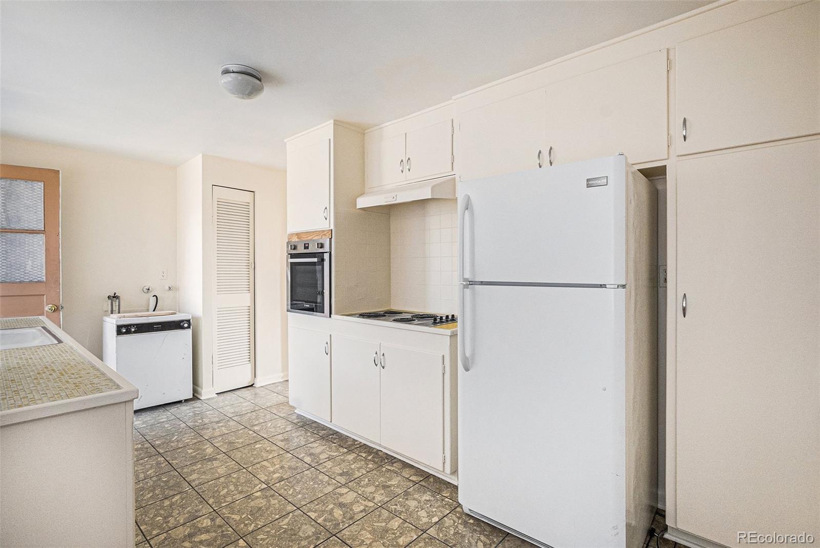 Homes for sale in Commerce, CO | 6009 Ivanhoe St, Commerce, CO 80022 | MLS# 8888179