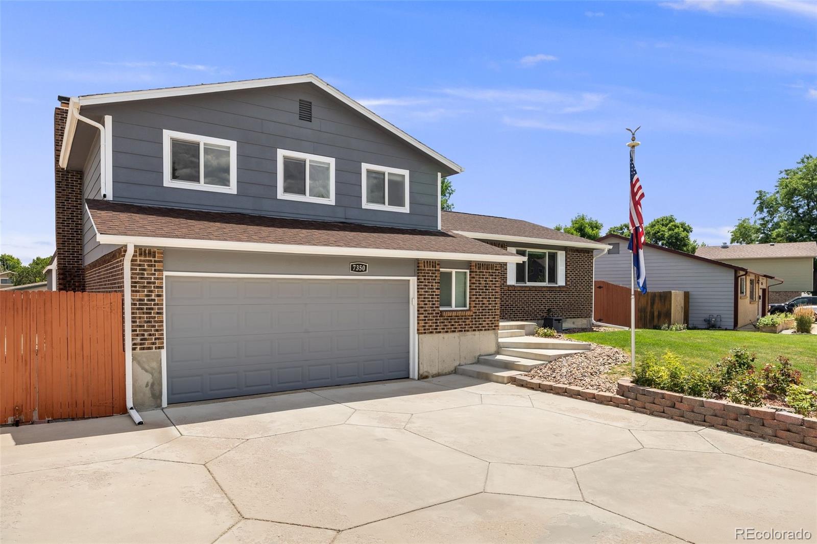 Homes for sale in Arvada, CO | 7350 Devinney Ct, Arvada, CO 80005 | MLS# 4758448