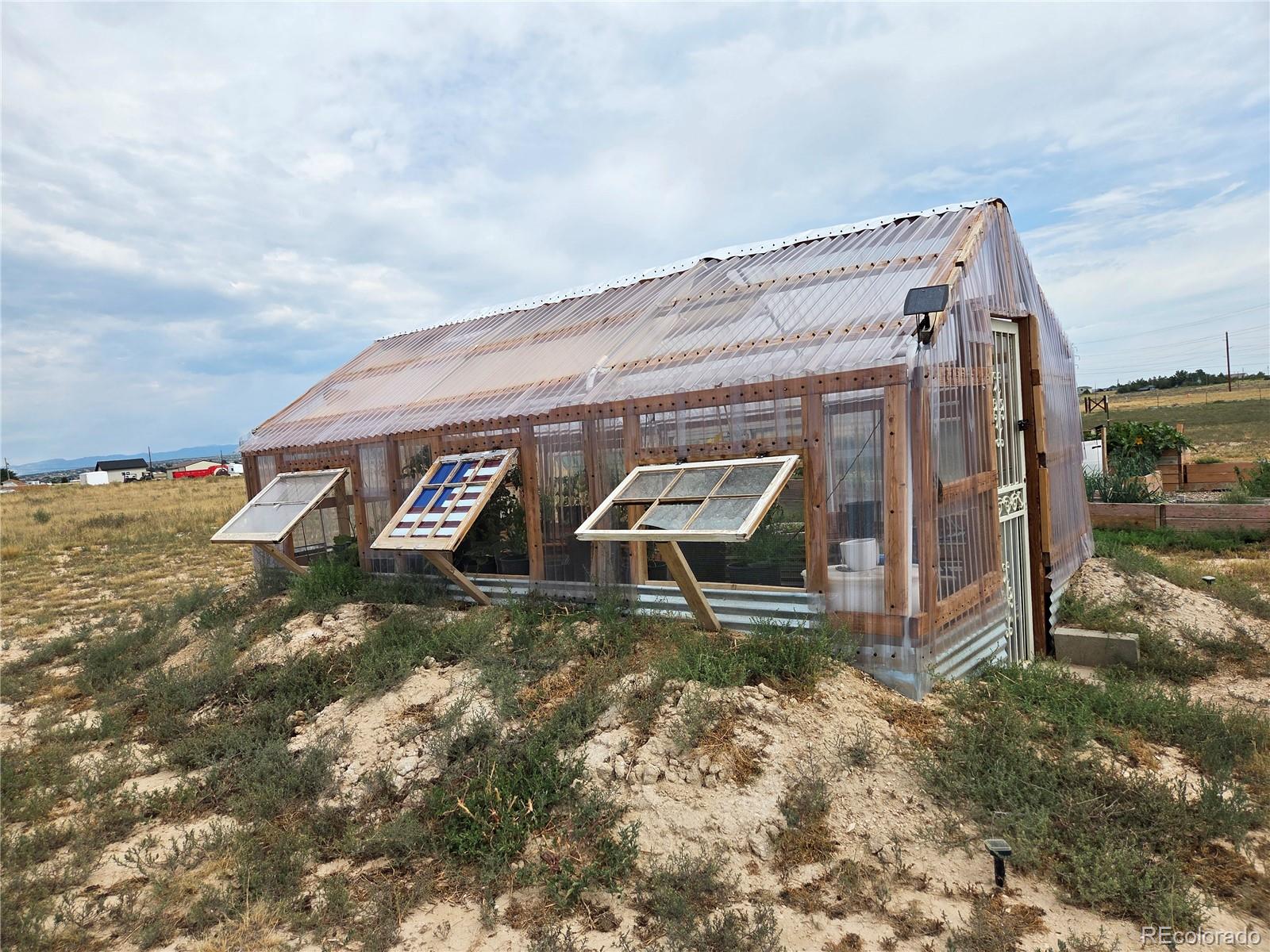 Homes for sale in Pueblo West, CO | 1045 E Jaroso Dr, Pueblo West, CO 81007 | MLS# 9685236