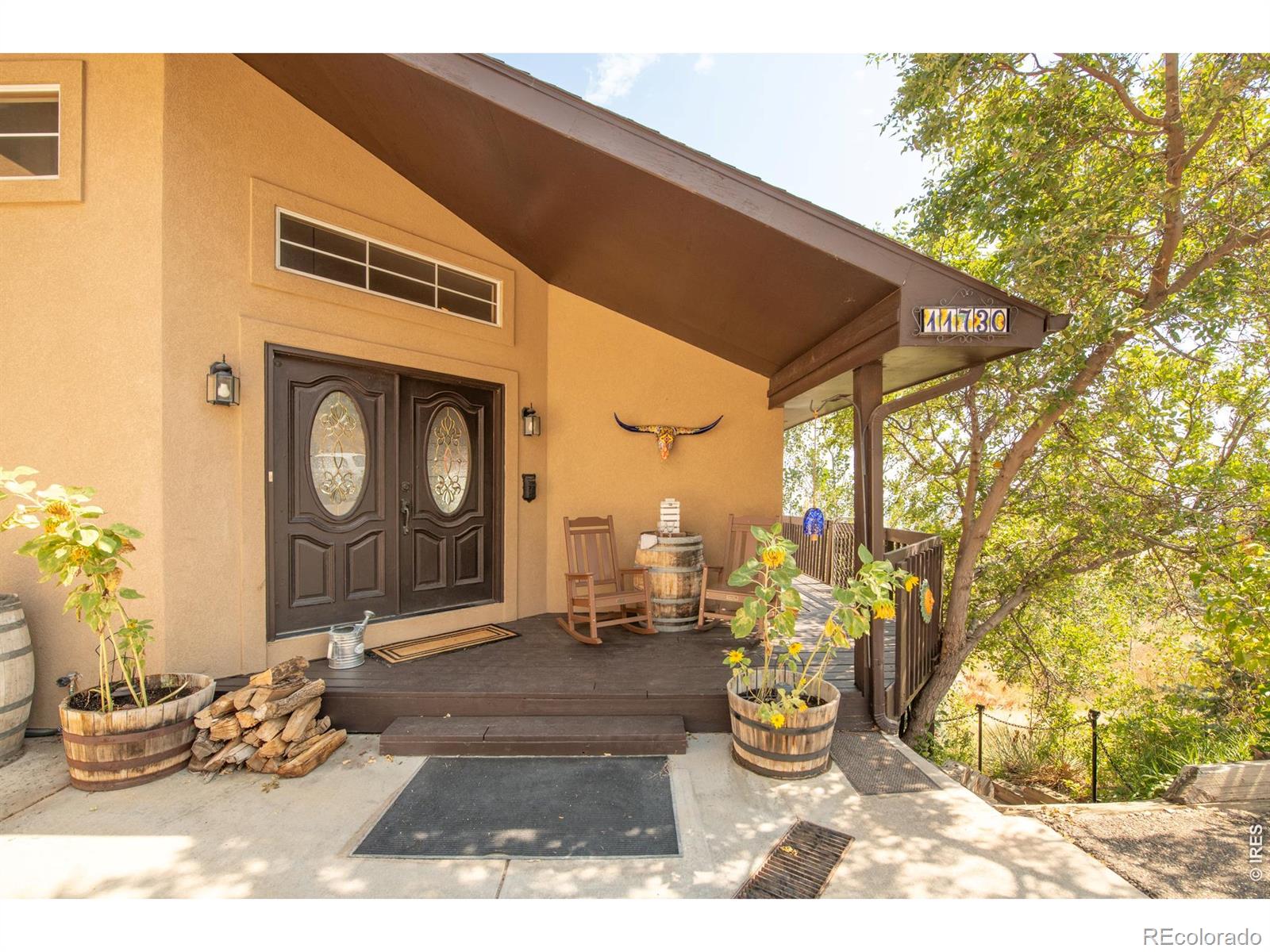 Homes for sale in Longmont, CO | 11730 Pointe View Dr, Longmont, CO 80503 | MLS# IR1043762