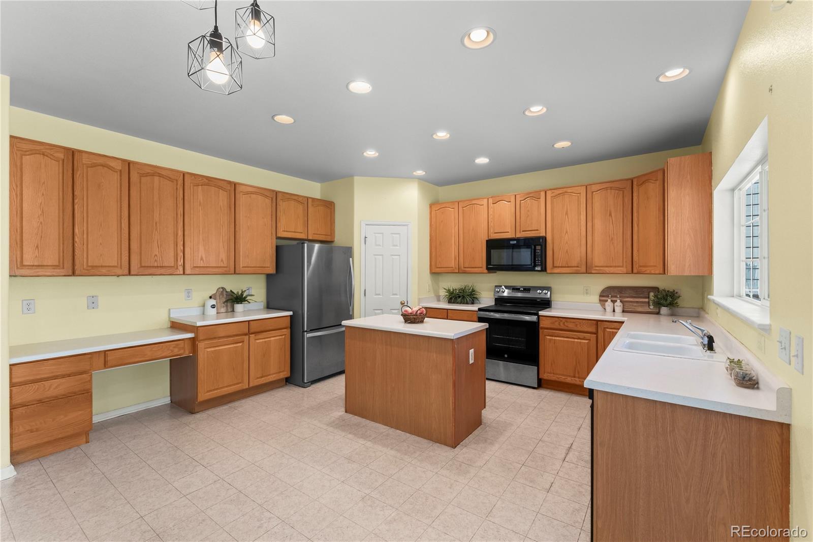 Homes for sale in Colorado Springs, CO | 4545 Bays Water Dr, Colorado Springs, CO 80920 | MLS# 1849149