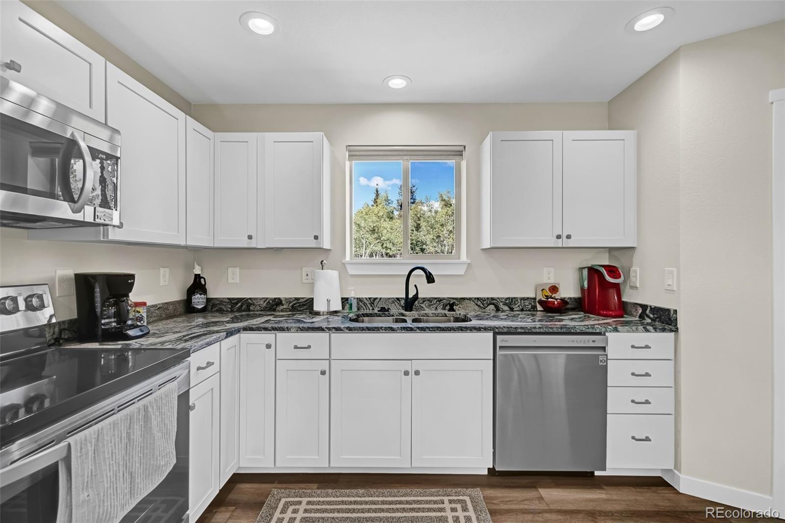 4th image of 207 Overland Cir, Jefferson, CO 80456 | MLS# 9520358