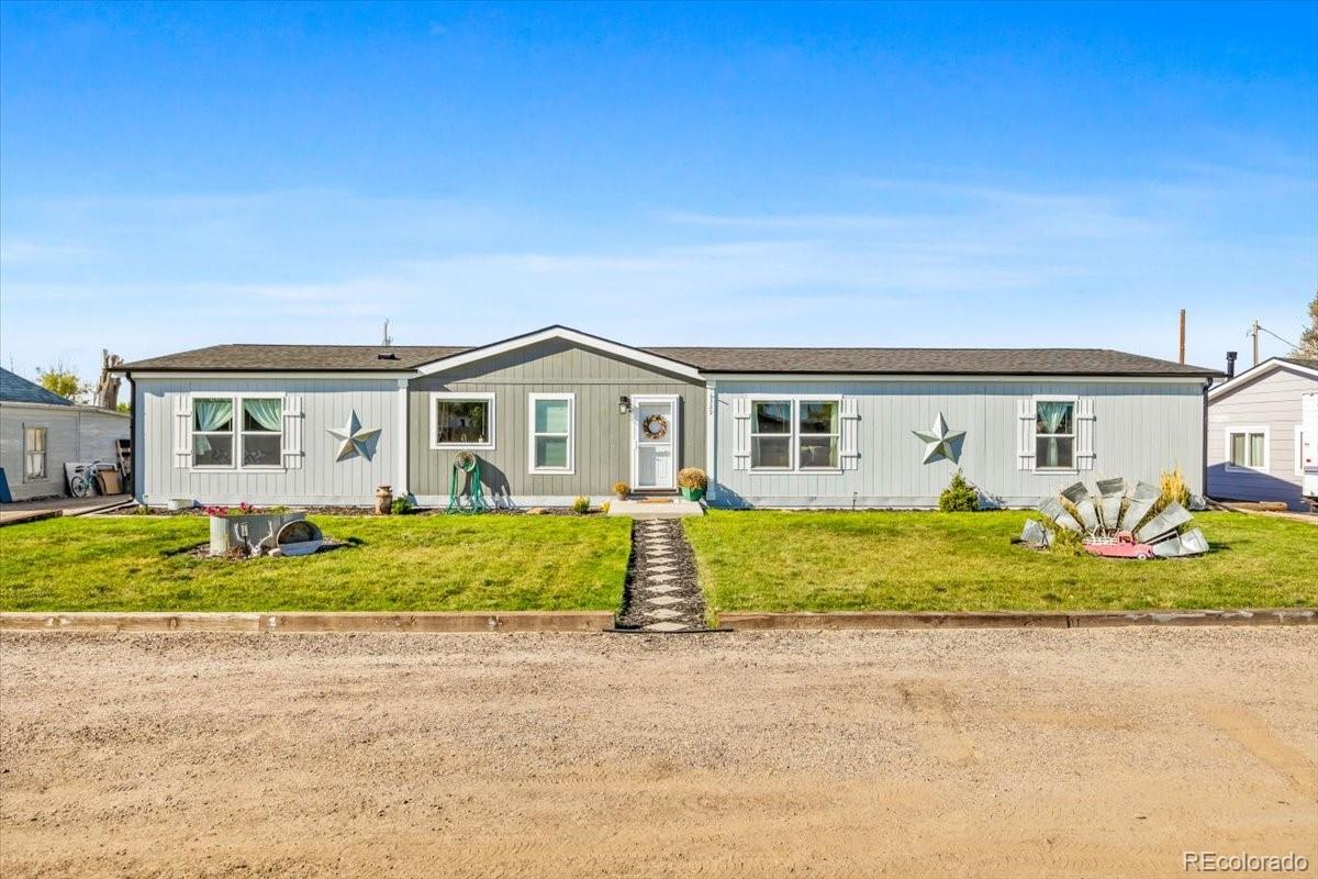 Homes for sale in Deer Trail, CO | 329 4Th Ave, Deer Trail, CO 80105 | MLS# 5373188