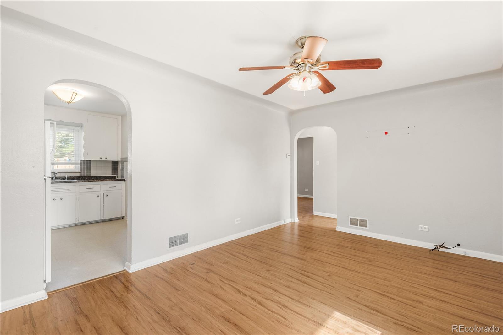 4th image of 985 Xavier St, Denver, CO 80204 | MLS# 2679156