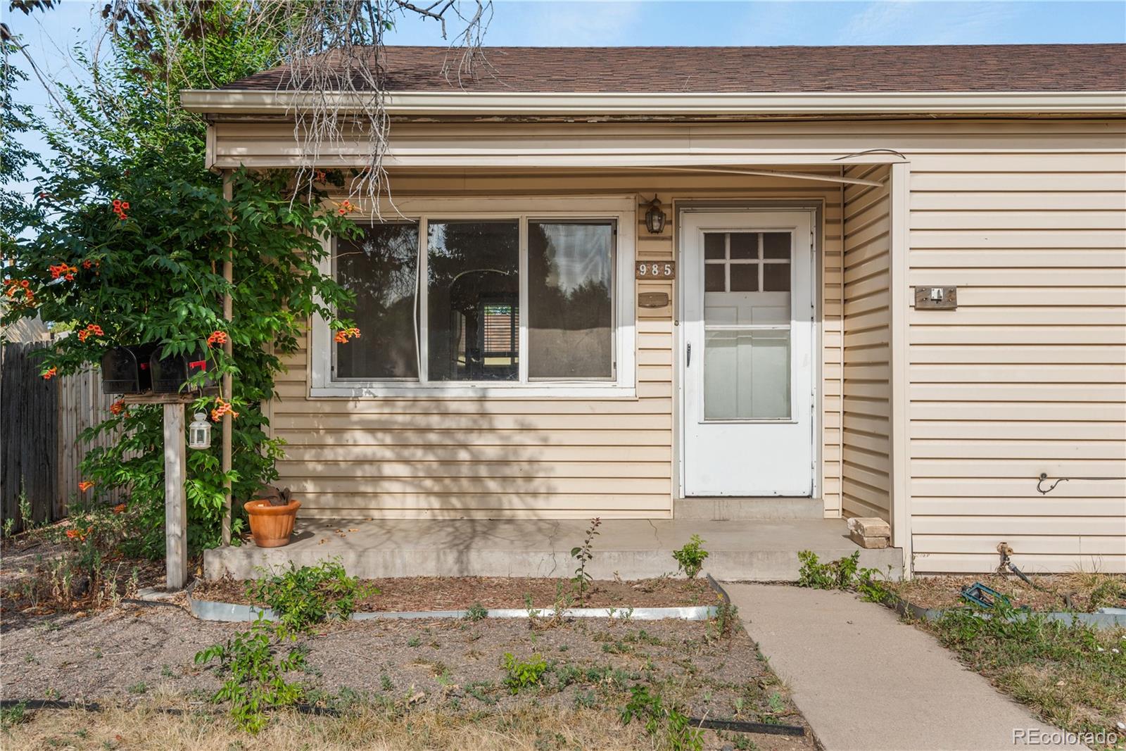 2nd image of 985 Xavier St, Denver, CO 80204 | MLS# 2679156