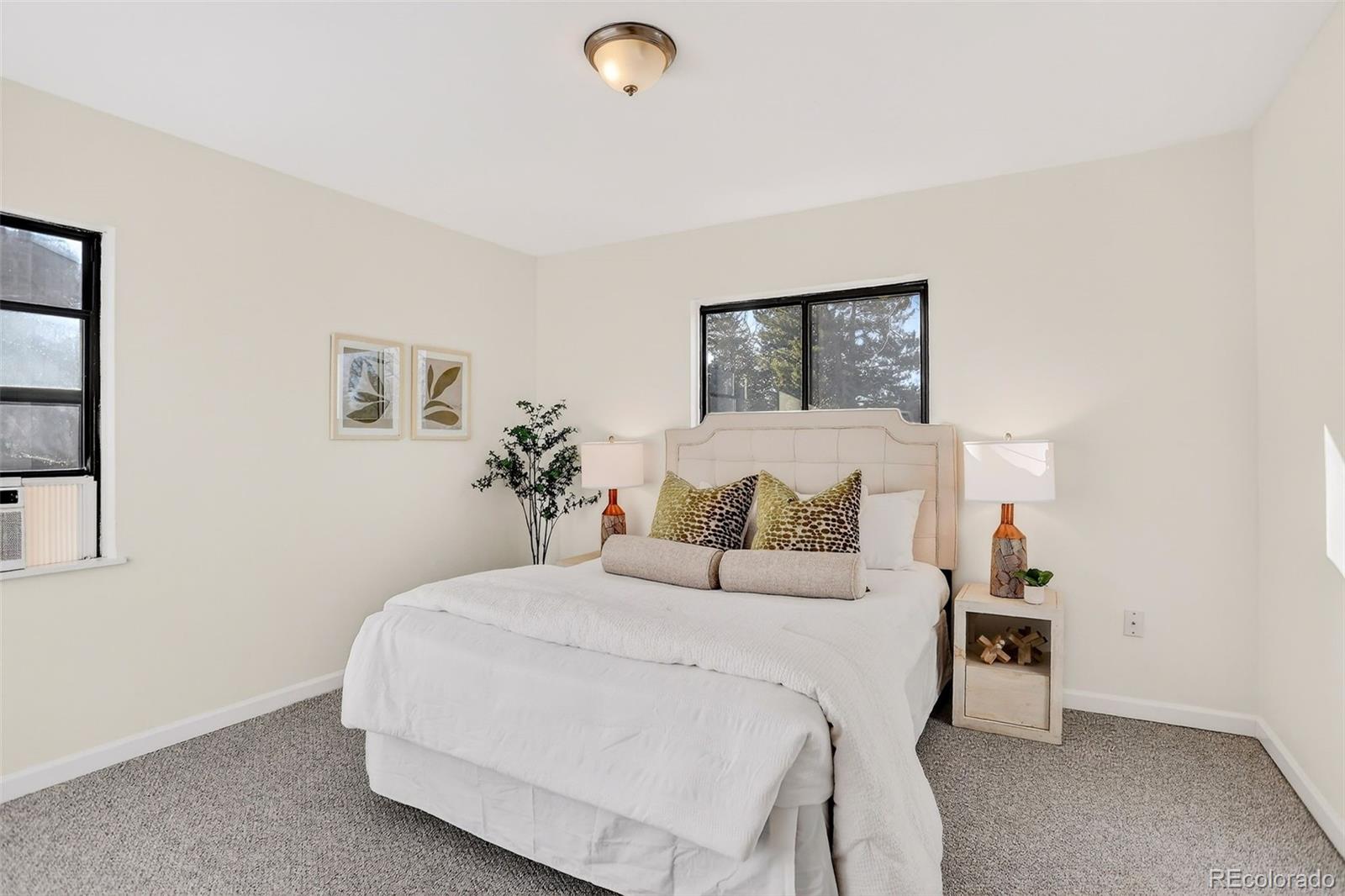 5th image of 2836 S Grape Wy, Denver, CO 80222 | MLS# 3601847