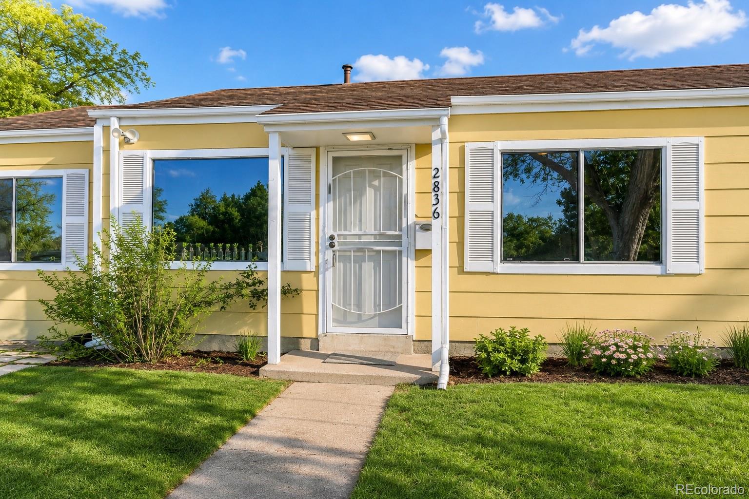 2nd image of 2836 S Grape Wy, Denver, CO 80222 | MLS# 3601847
