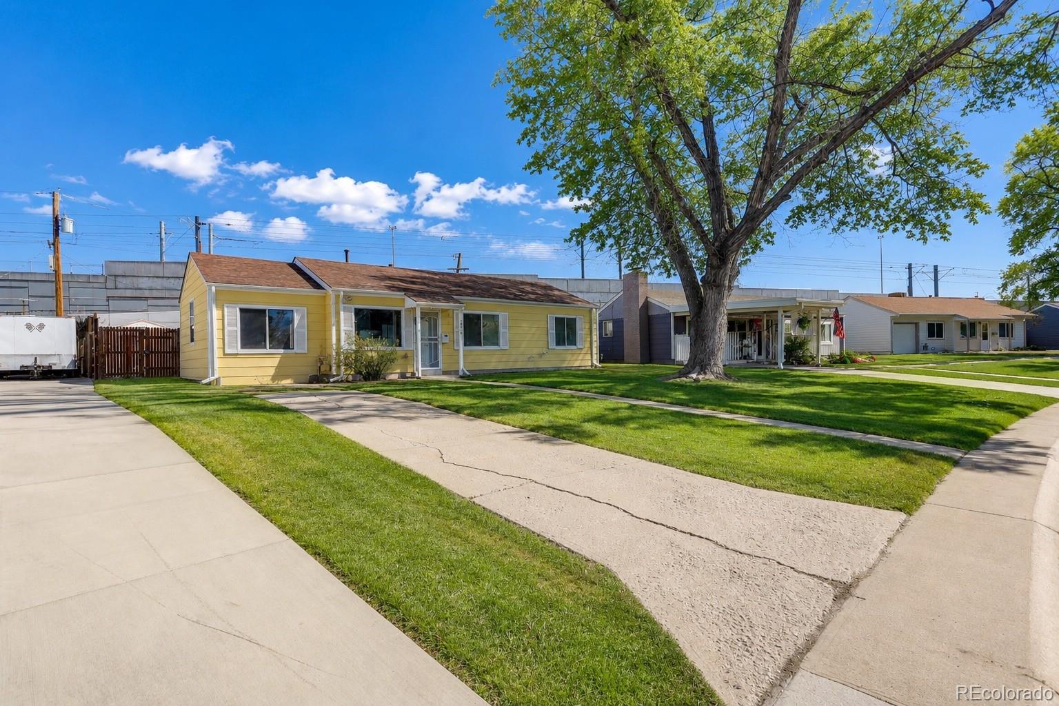 28th image of 2836 S Grape Wy, Denver, CO 80222 | MLS# 3601847