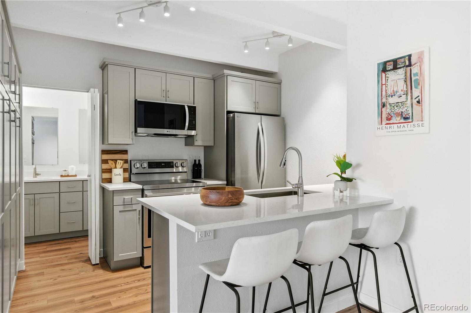 Homes for sale in Denver, CO | 551 N Pearl St #303, Denver, CO 80203 | MLS# 2808913