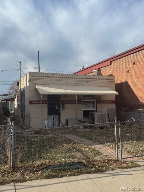 Homes for sale in Denver, CO | 315 N Galapago St, Denver, CO 80223 | MLS# 1919416