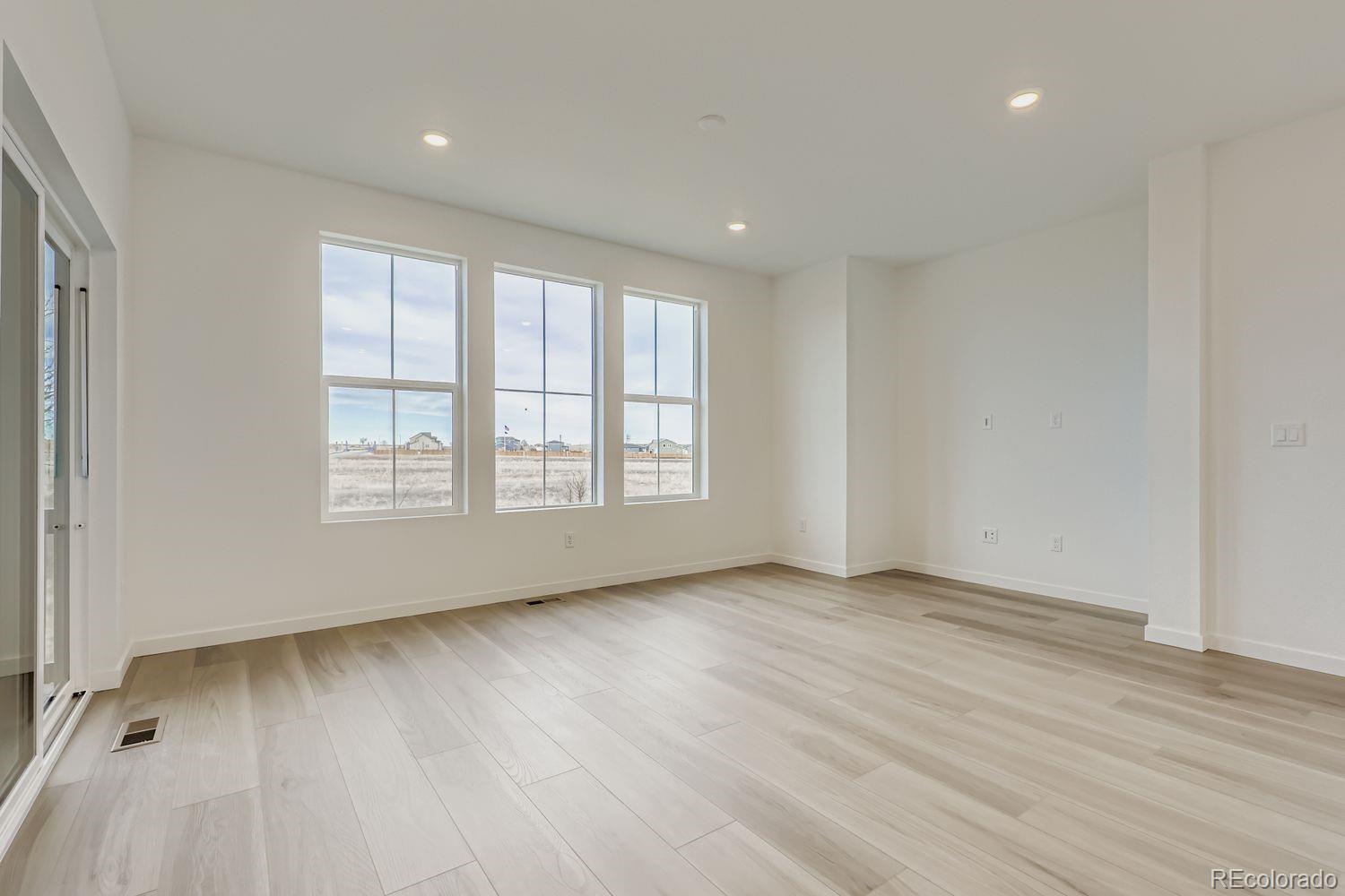 Homes for sale in Thornton, CO | 6929 Juniper Dr, Thornton, CO 80602 | MLS# 2012346