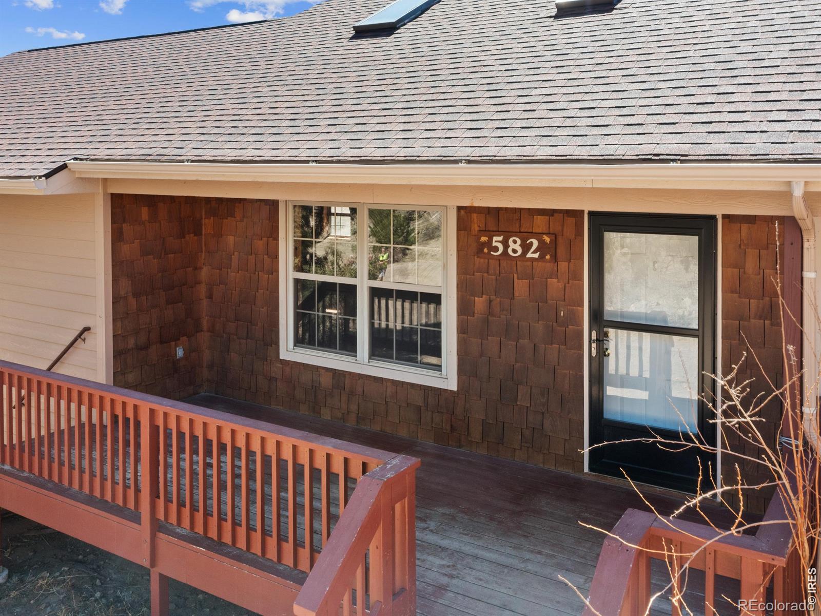 Homes for sale in Estes Park, CO | 582 Meadowview Dr, Estes Park, CO 80517 | MLS# IR1049017