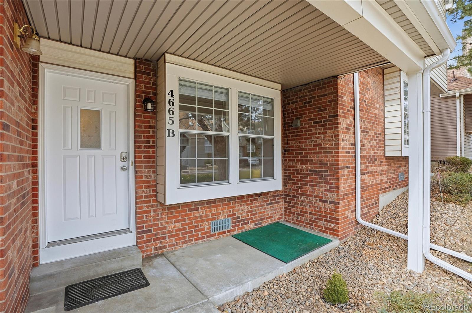 Homes for sale in Aurora, CO | 4665 S Dillon Ct #B, Aurora, CO 80015 | MLS# 1968508