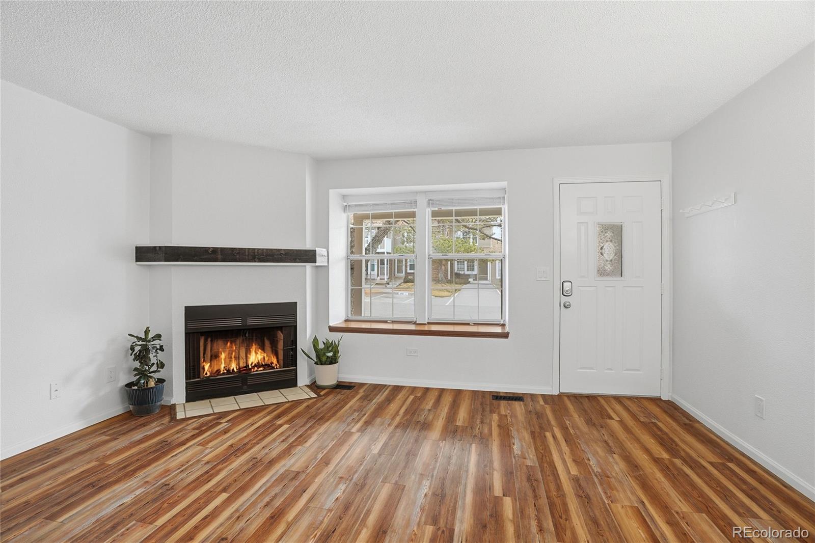 Homes for sale in Aurora, CO | 4665 S Dillon Ct #B, Aurora, CO 80015 | MLS# 1968508