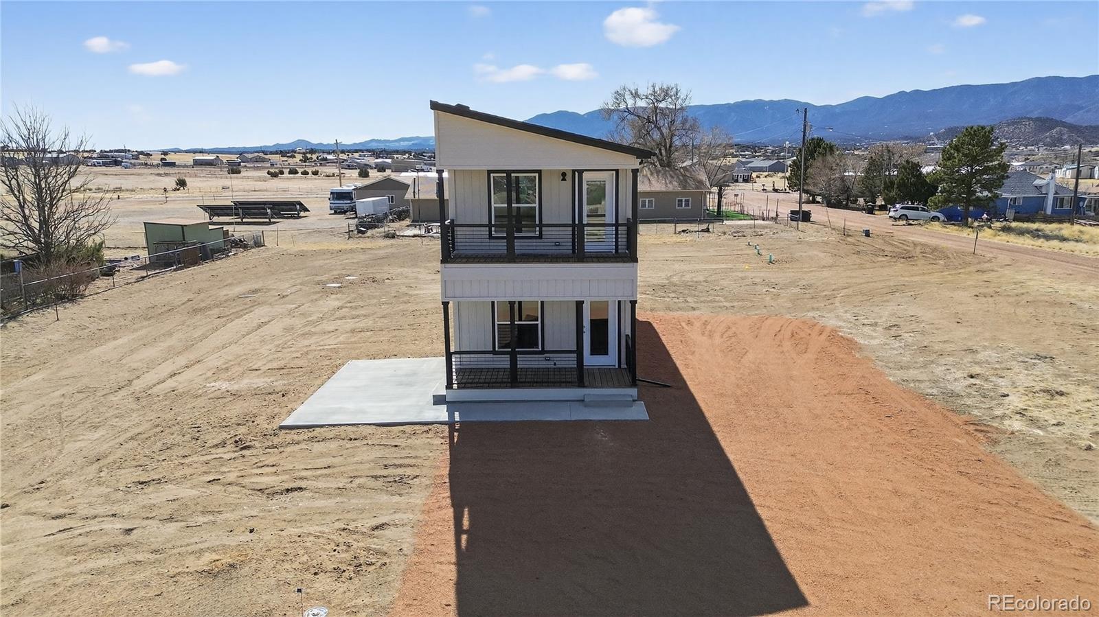 2nd image of 4 Deklen, Williamsburg, CO 81226 | MLS# 7426804