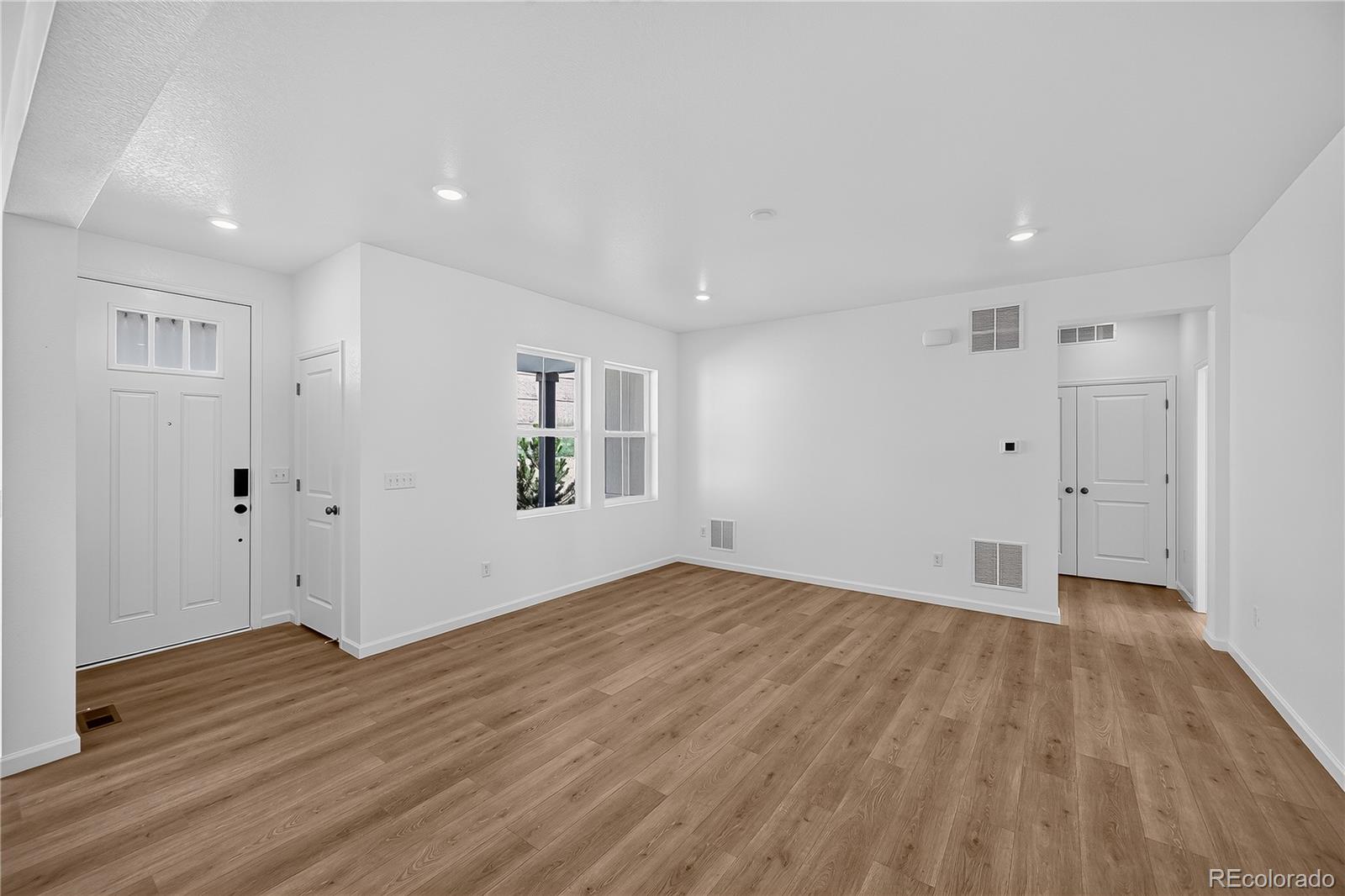 3rd image of 9183 Violet Wy, Arvada, CO 80007 | MLS# 3251566