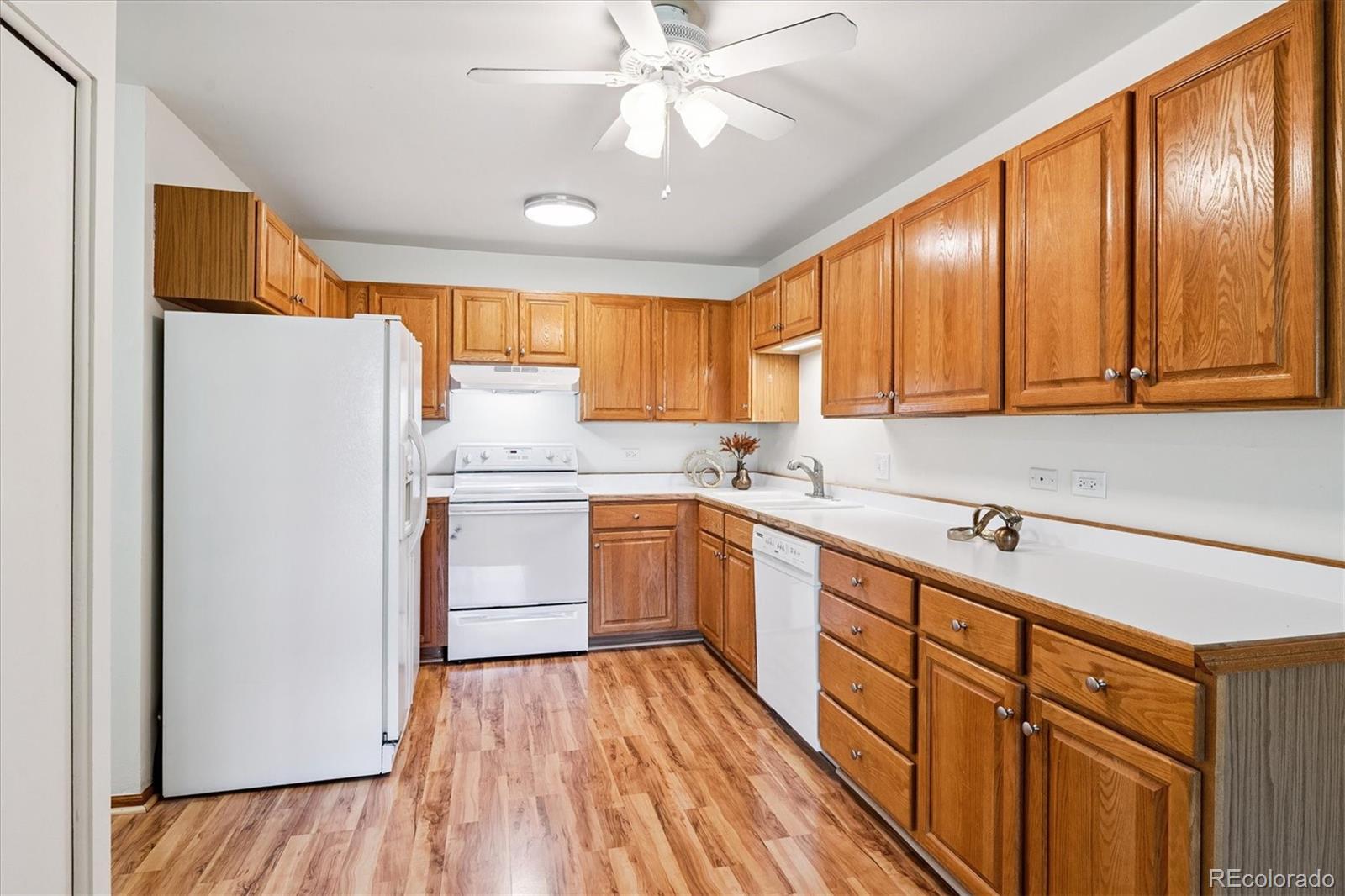 4th image of 9300 E Ctr Ave, Denver, CO 80247