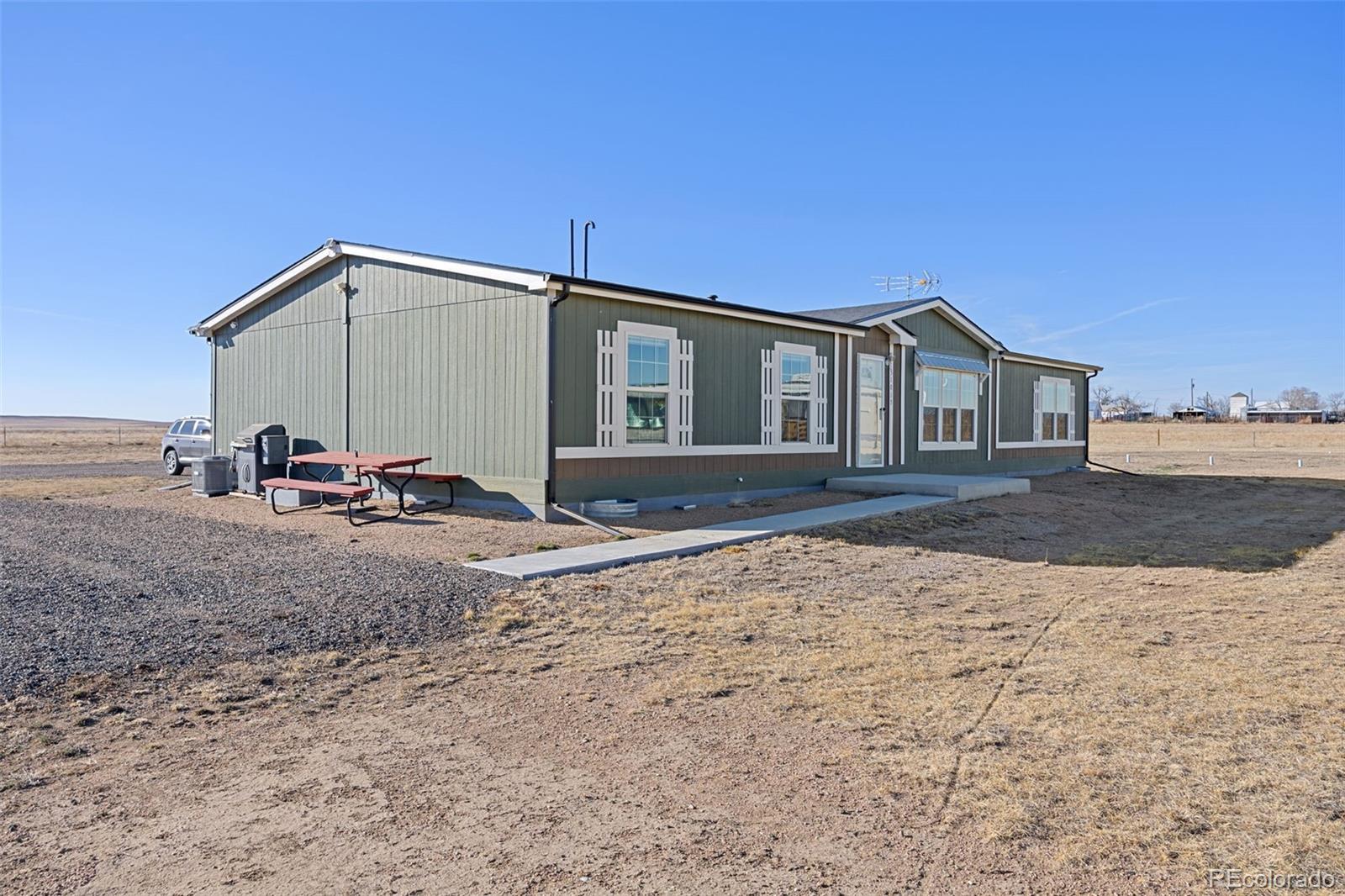 Homes for sale in Ault, CO | 51015 County Road 57, Ault, CO 80610 | MLS# 8507927