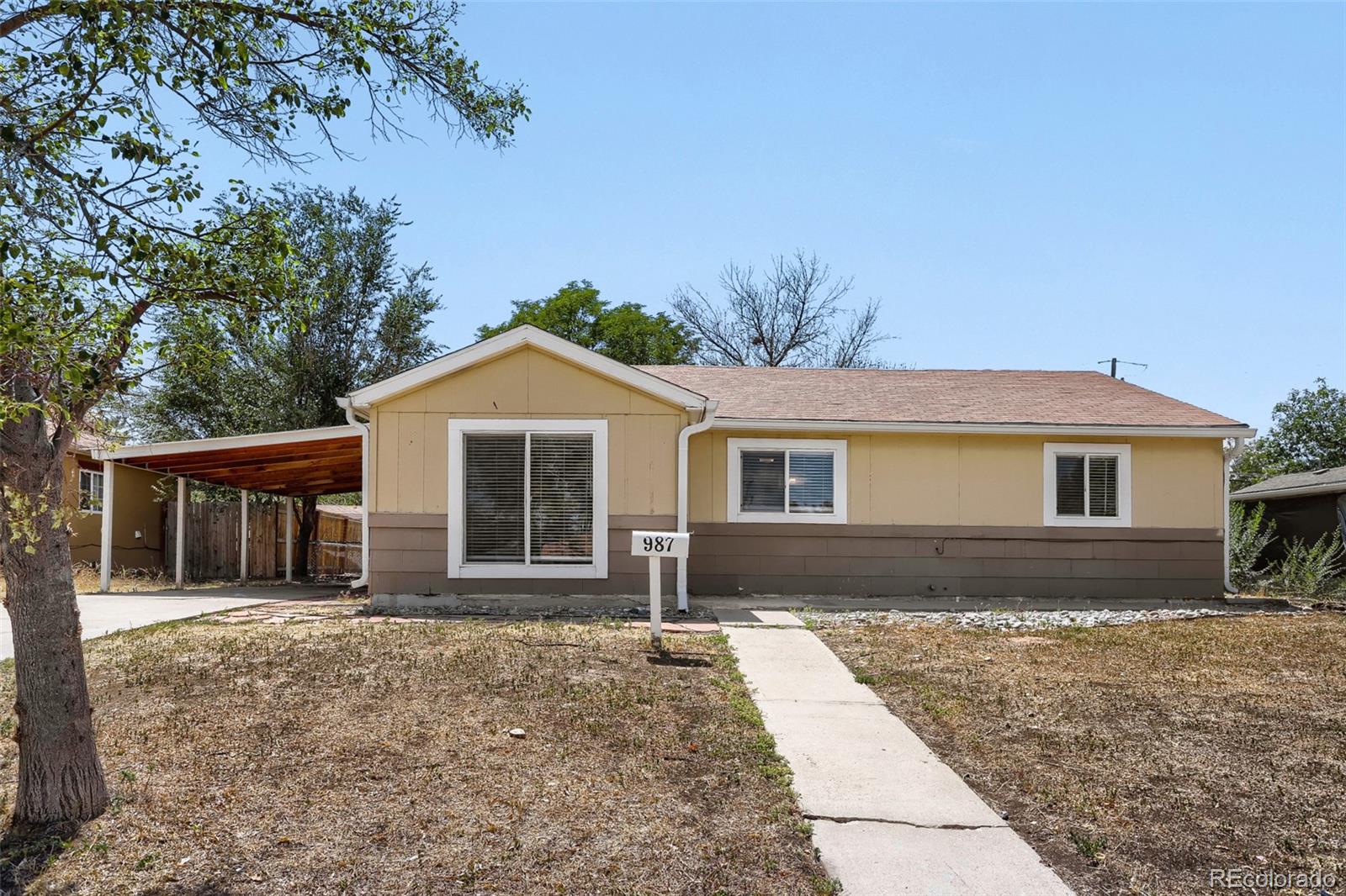 1st image of 987 Vaughn St, Aurora, CO 80011 | MLS# 7739733