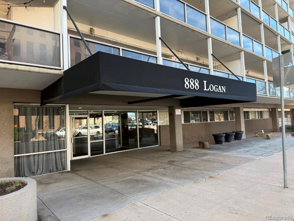 Homes for sale in Denver, CO | 888 N Logan St #5H, Denver, CO 80203 | MLS# 8403142