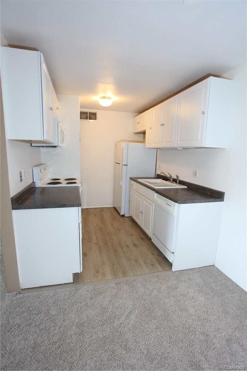5th image of 10211 Ura Ln #2-208, Thornton, CO 80260 | MLS# 1668348
