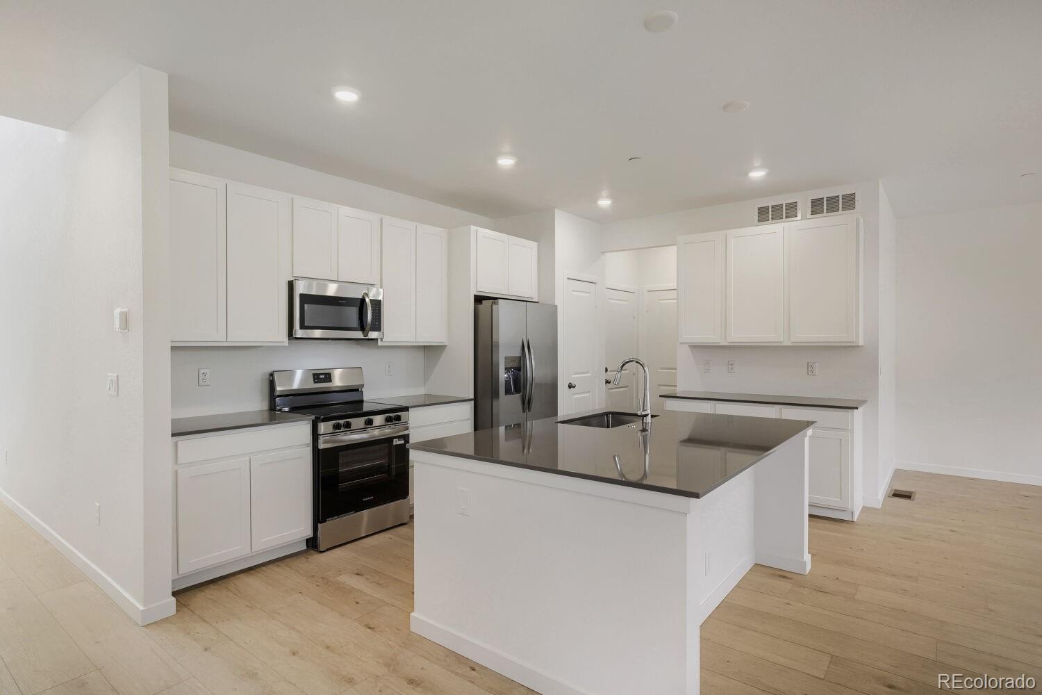 5th image of 1956 Crested Lark St, Fort Collins, CO 80528 | MLS# 8341880