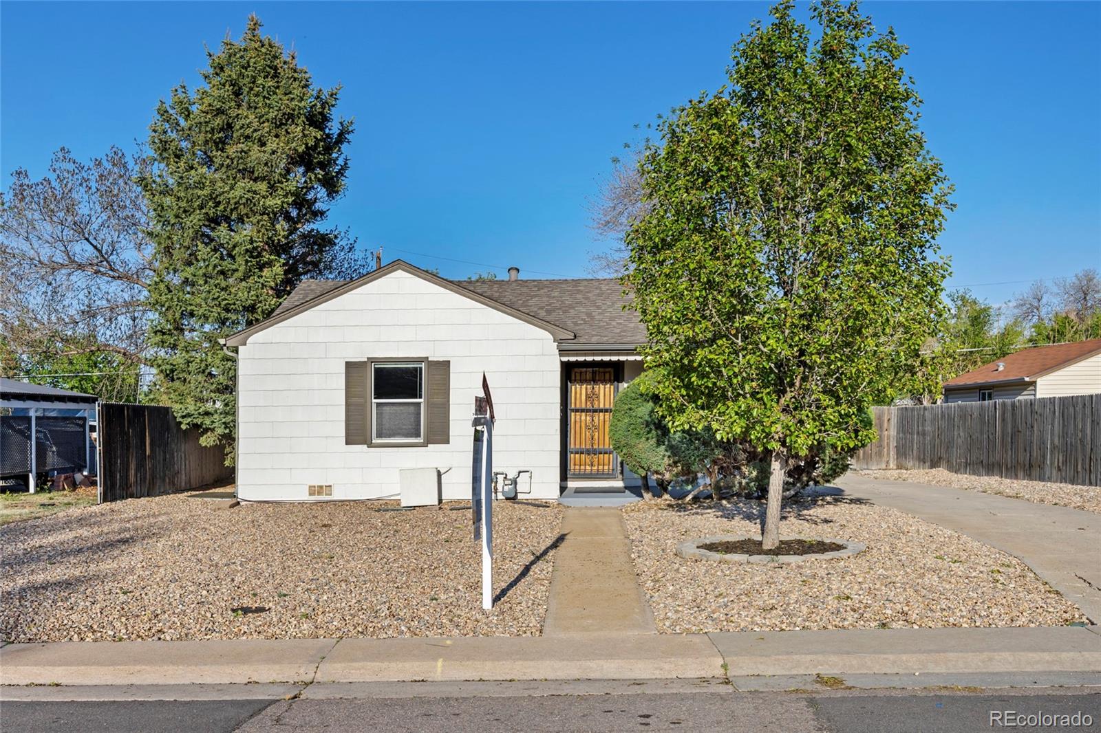 2nd image of 2060 S Knox Ct, Denver, CO 80219 | MLS# 6903073