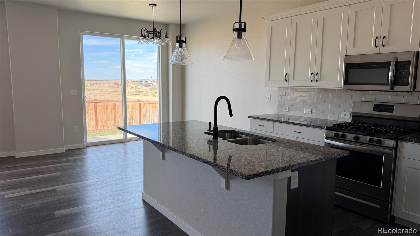 4th image of 218 Cowbell Dr, Berthoud, CO 80513 | MLS# 7744575