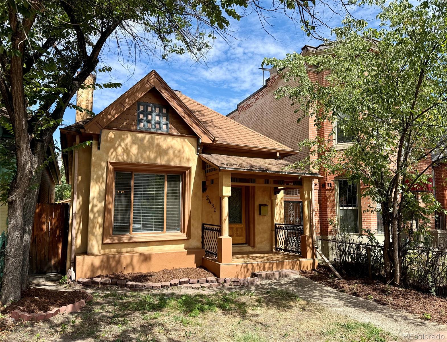 1st image of 2431 Tremont Pl, Denver, CO 80205 | MLS# 2862188