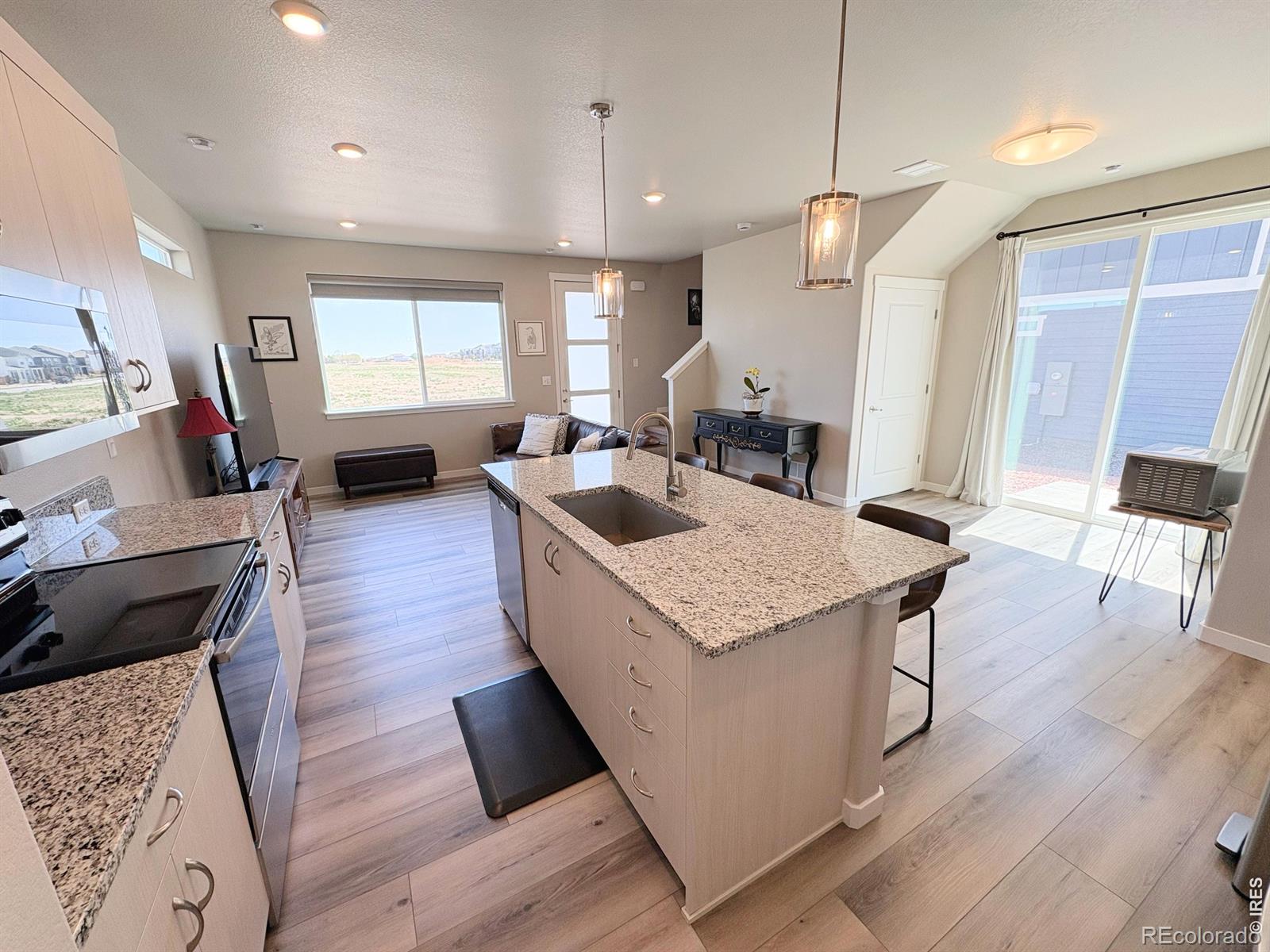 4th image of 333 Pyramid Peak St, Berthoud, CO 80513 | MLS# IR1056492