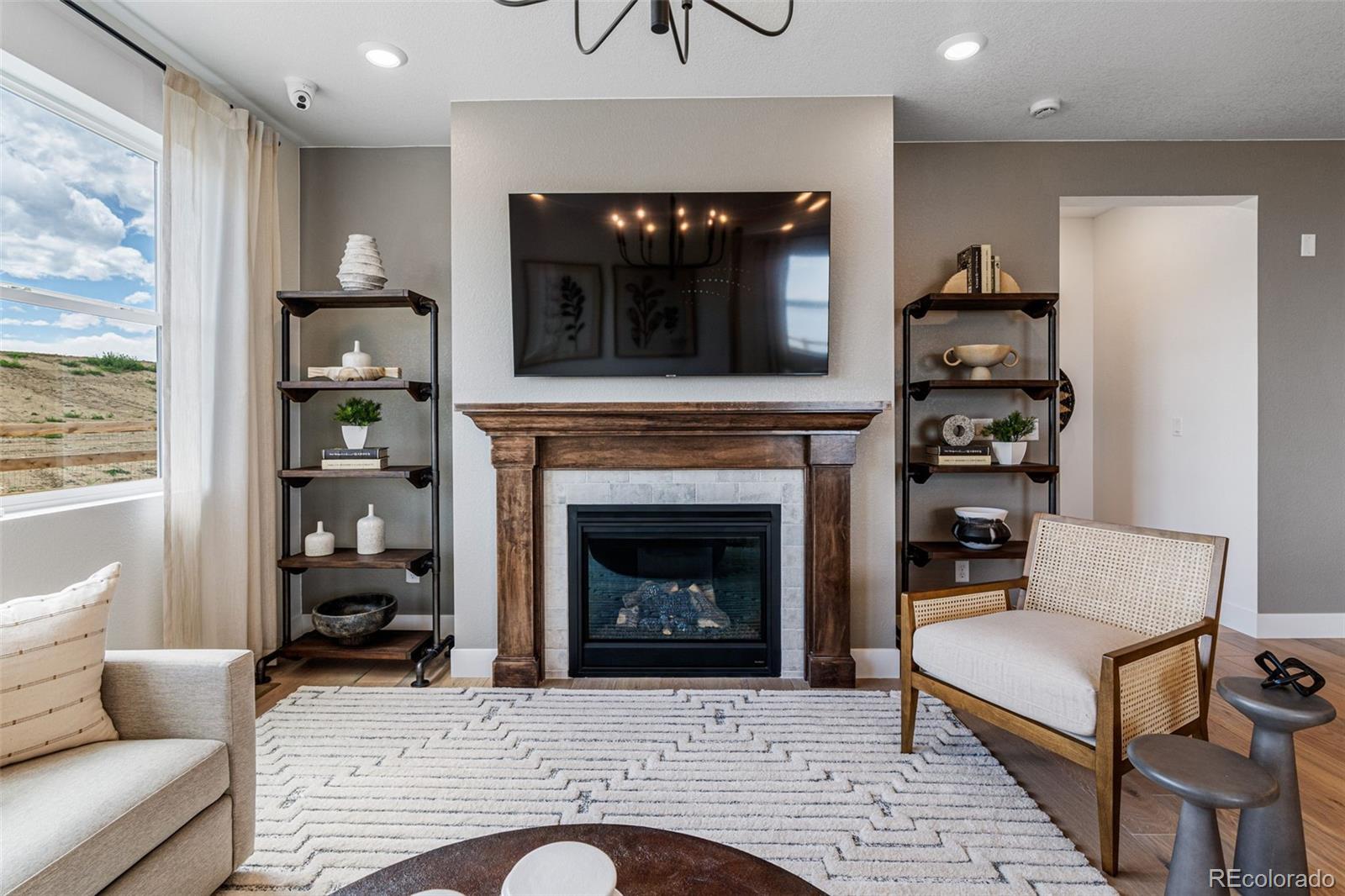 3rd image of 17028 W 92Nd Dr, Arvada, CO 80007 | MLS# 8618147