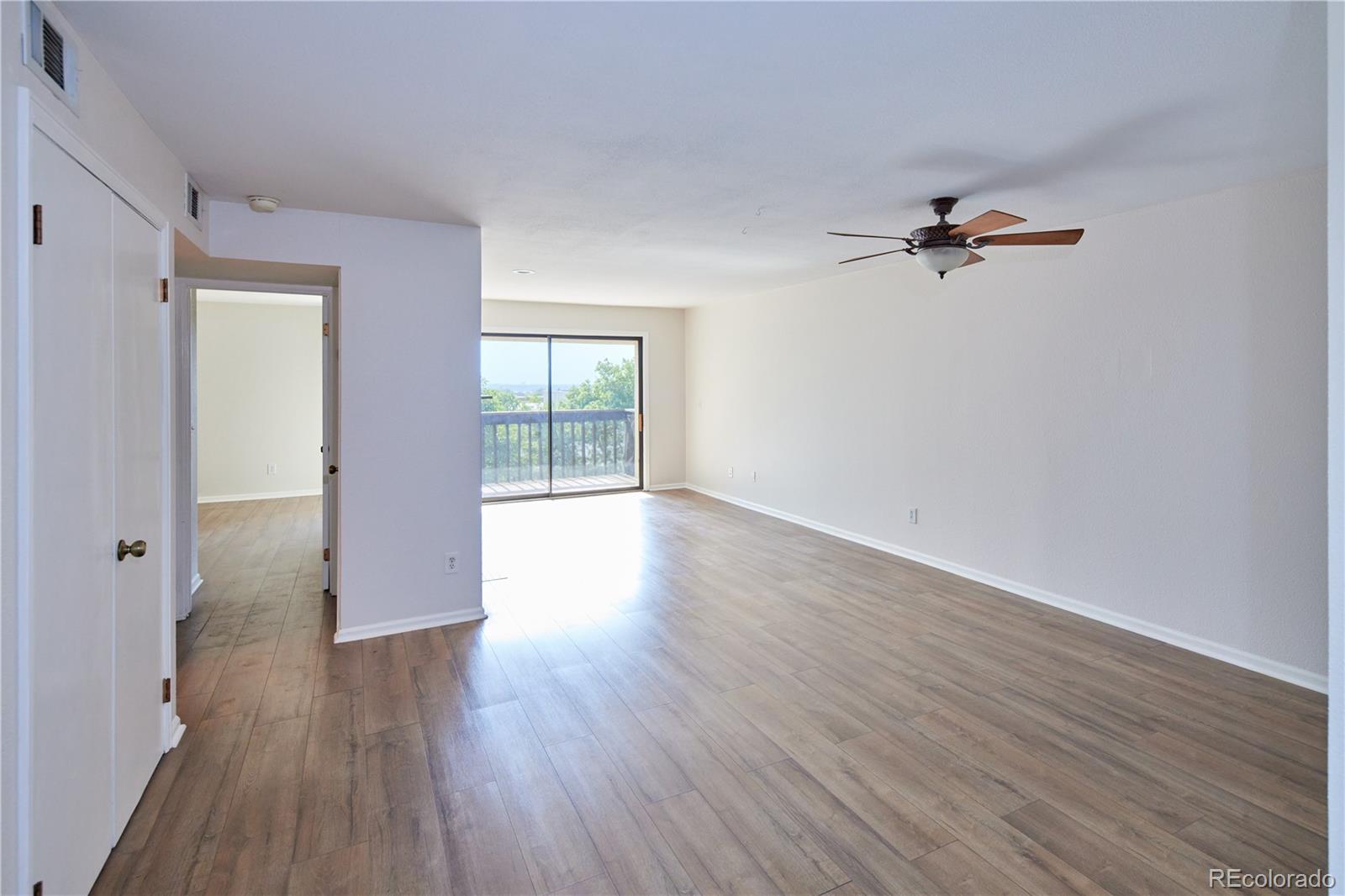 4th image of 13950 E Oxford Pl, Aurora, CO 80014