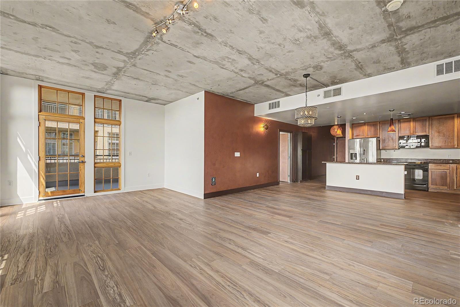 Homes for sale in Denver, CO | 275 S Harrison St, Denver, CO 80209