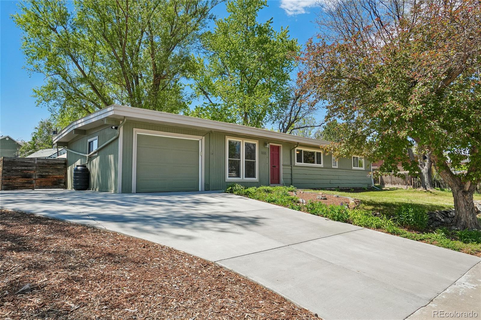 Homes for sale in Littleton, CO | 1666 W Sterne Pkwy, Littleton, CO 80120 | MLS# 3101991