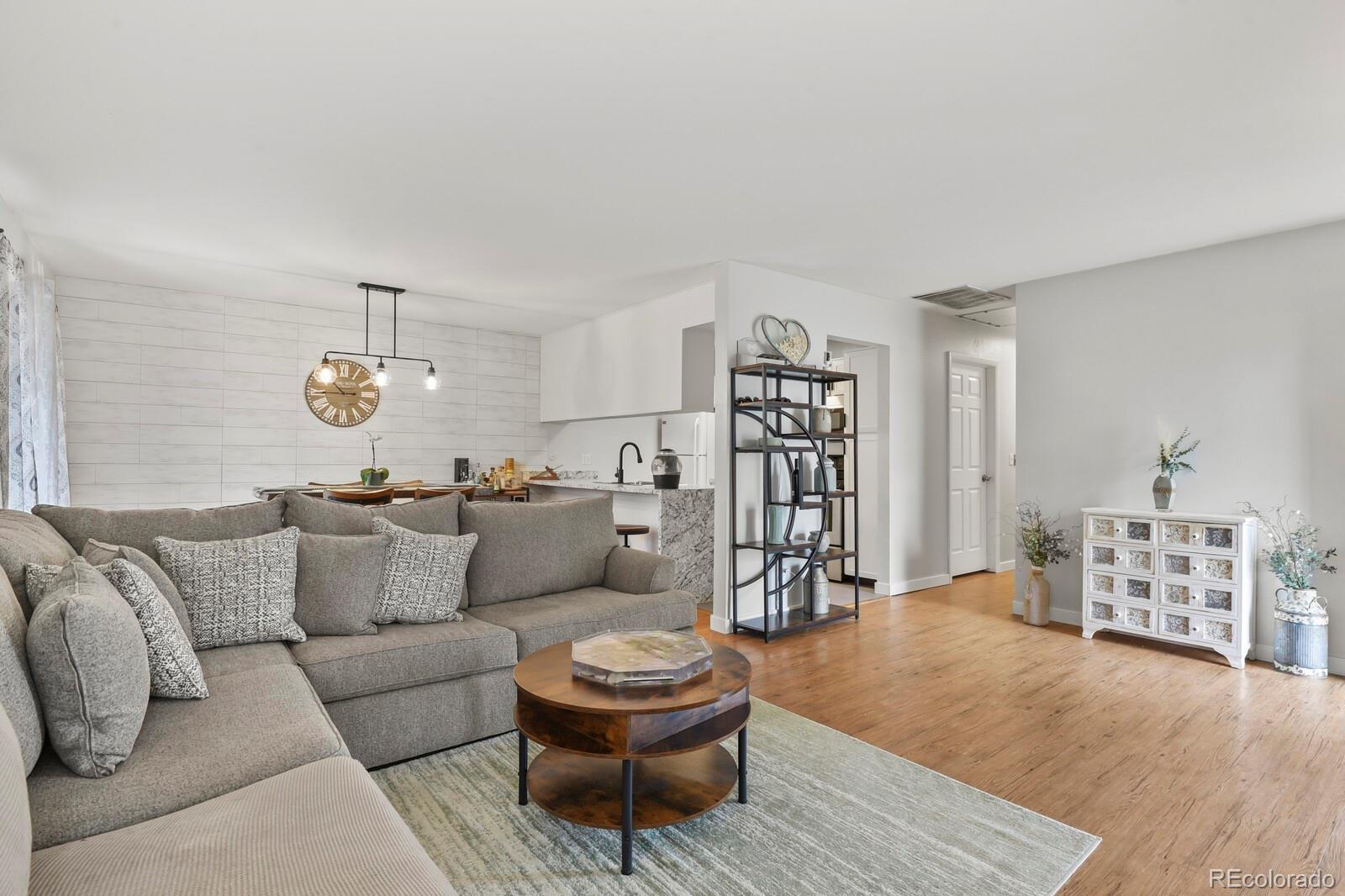5th image of 8796 Chase Dr #5, Arvada, CO 80003 | MLS# 4625090