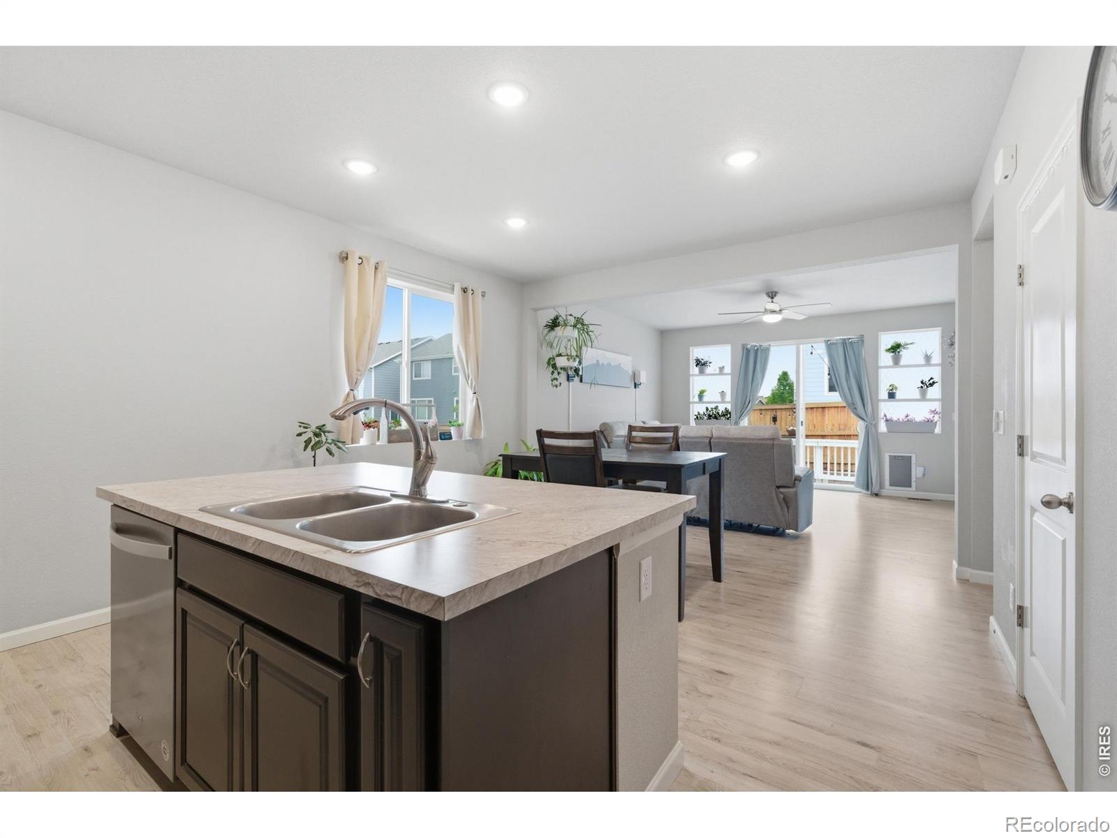 4th image of 2743 Tallgrass Ln, Berthoud, CO 80513 | MLS# IR1057907