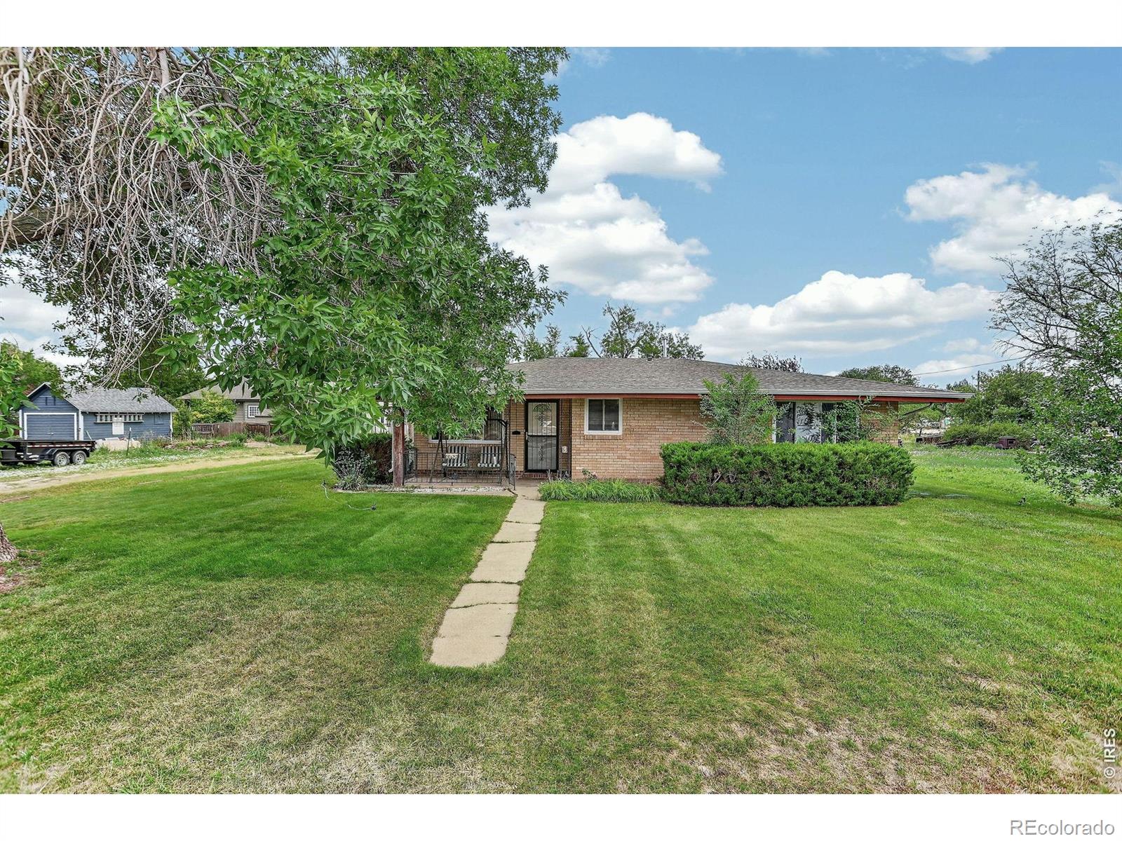 2nd image of 1035 N 4th St, Berthoud, CO 80513 | MLS# IR1057958