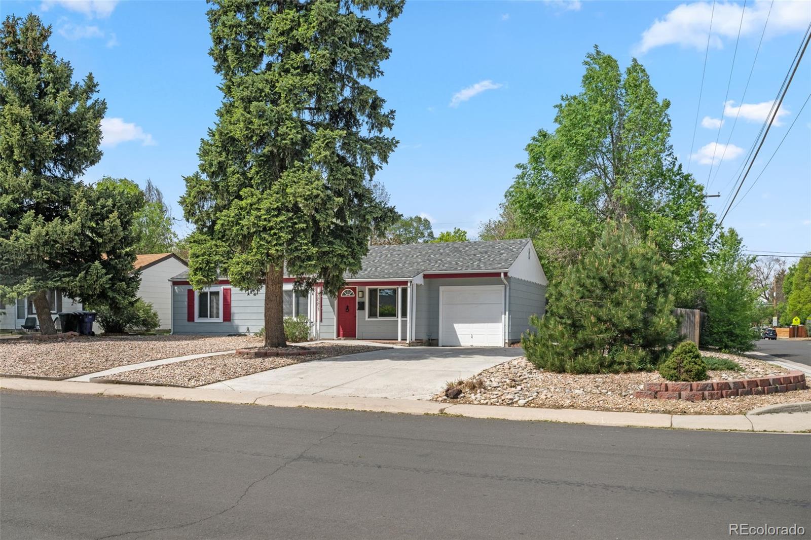 3rd image of 3001 S Forest St, Denver, CO 80222 | MLS# 1864955