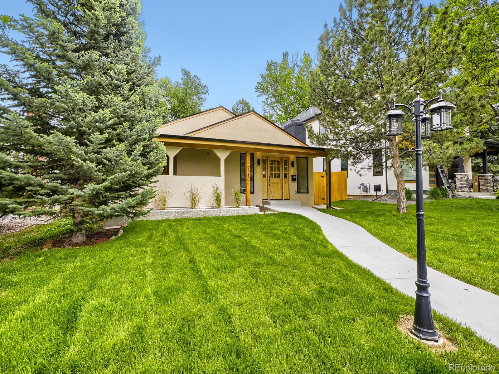 Homes for sale in Denver, CO | 2610 S Vine St, Denver, CO 80210 | MLS# 6101189