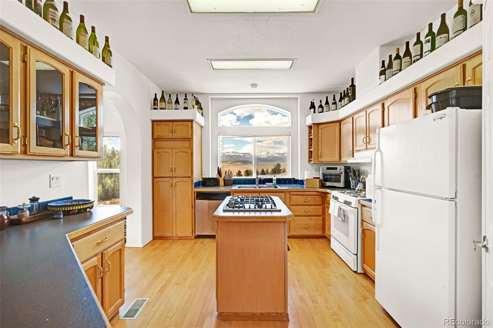 2nd image of 1819 Snyder Creek Rd, Jefferson, CO 80456 | MLS# 5491988