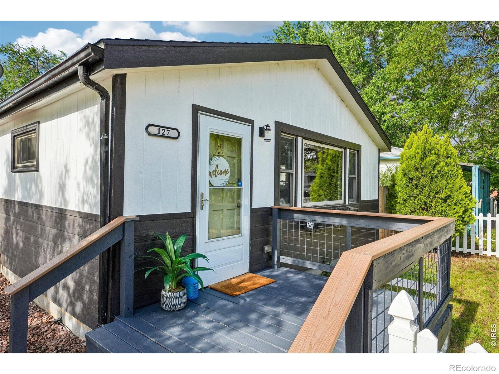 2nd image of 127 E Saint Clair Ave, Longmont, CO 80504 | MLS# IR1059789