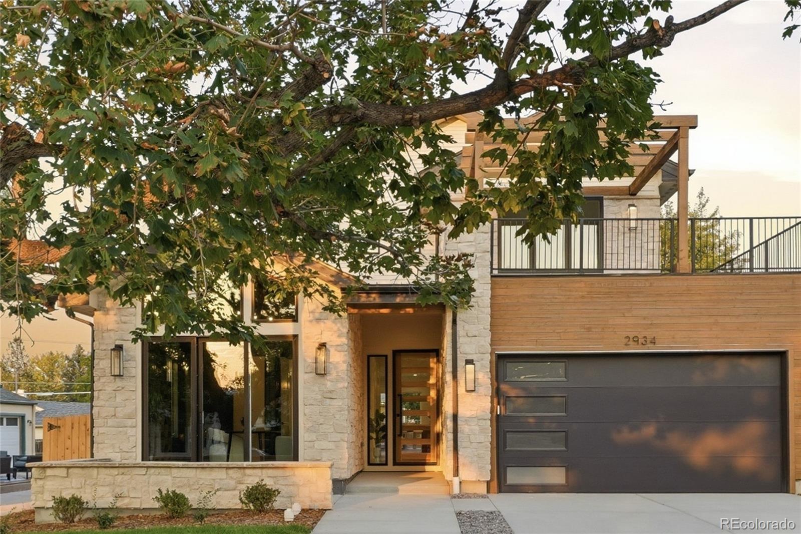 1st image of 2934 S Bellaire St, Denver, CO 80222 | MLS# 2814290