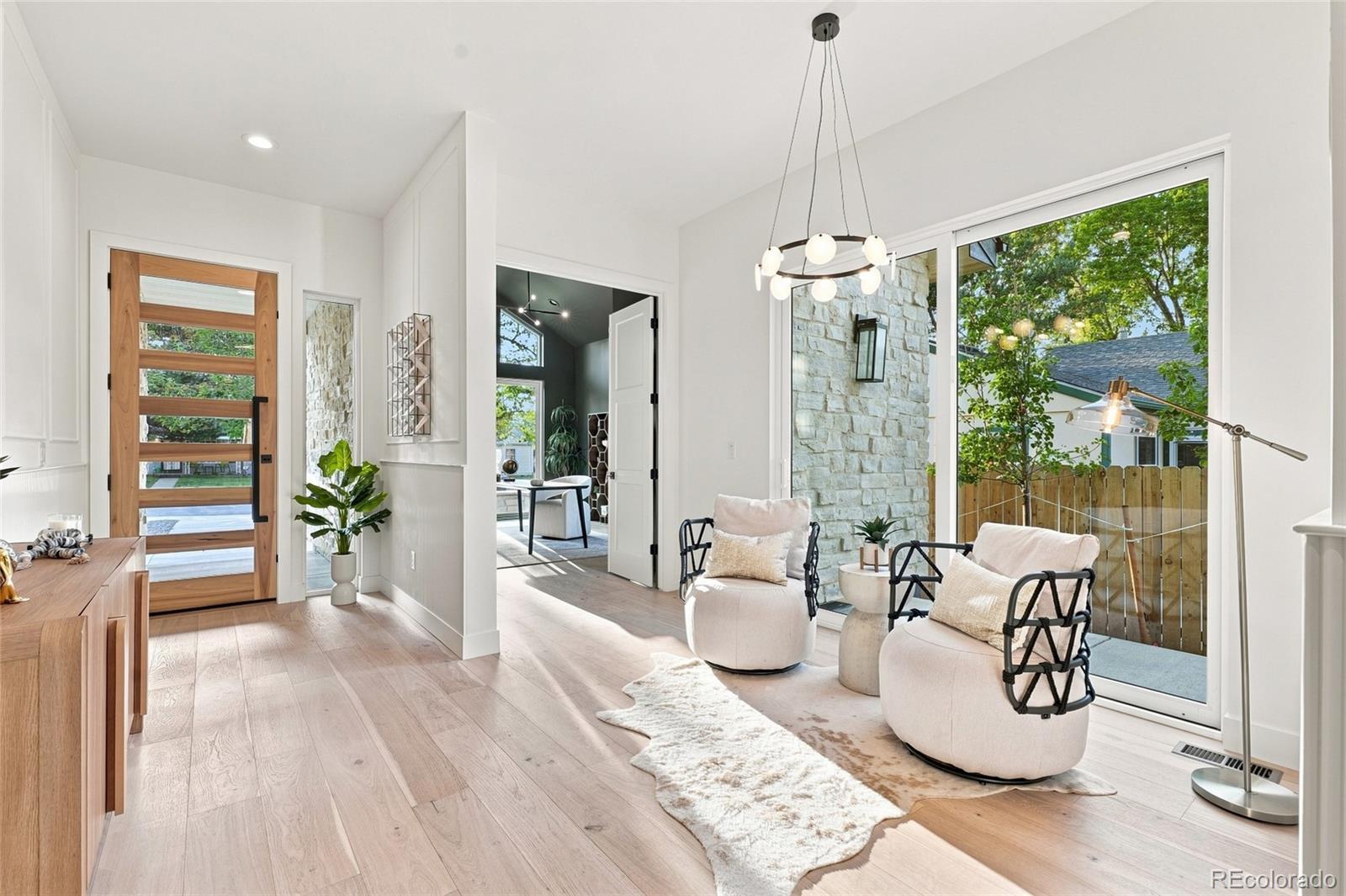 4th image of 2934 S Bellaire St, Denver, CO 80222 | MLS# 2814290