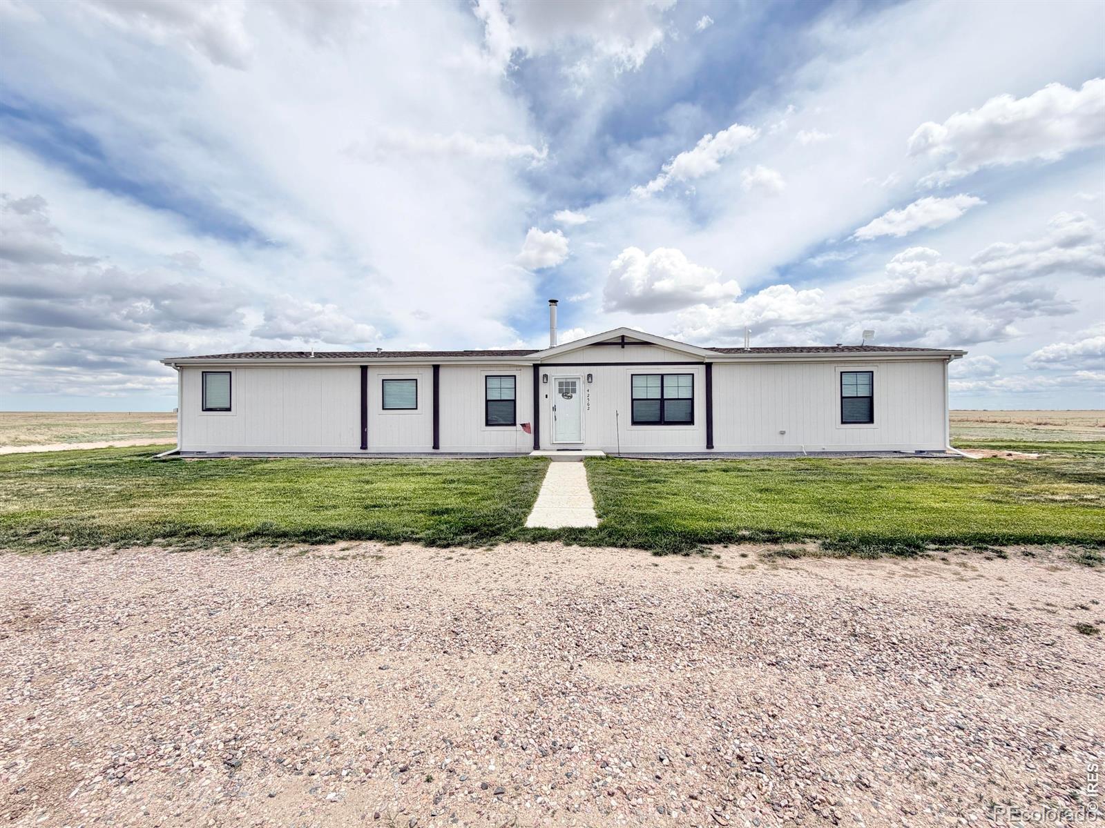 Homes for sale in Ault, CO | 42562 County Road 49, Ault, CO 80610 | MLS# IR1060076