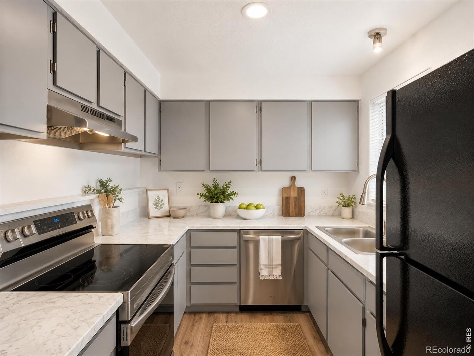 3rd image of 8248 Washington St #98, Denver, CO 80229 | MLS# IR1060281