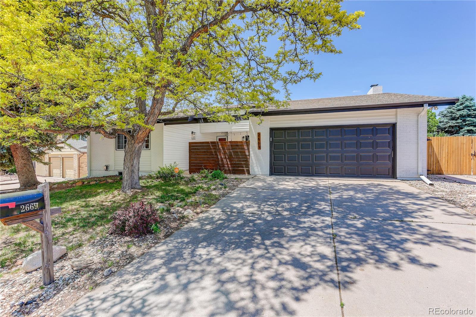 Homes for sale in Aurora, CO | 2669 S Moline Ct, Aurora, CO 80014 | MLS# 4169673